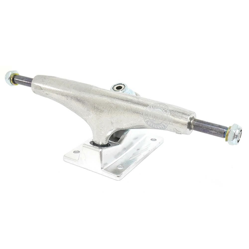 THUNDER TRUCK サンダー トラック TITANIUM LIGHTS 3 147 HI シルバー