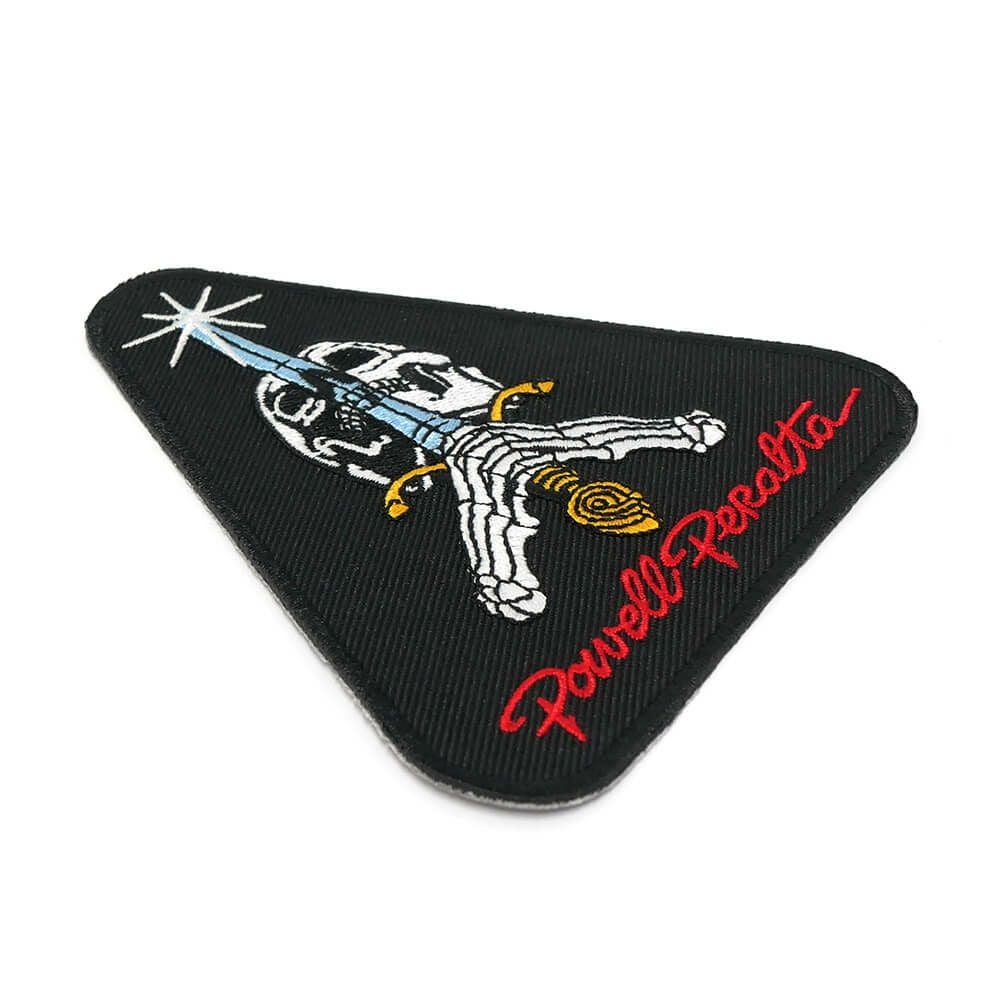 POWELL PERALTA PATCH パウエルペラルタ ワッペン SKULL & SWORD