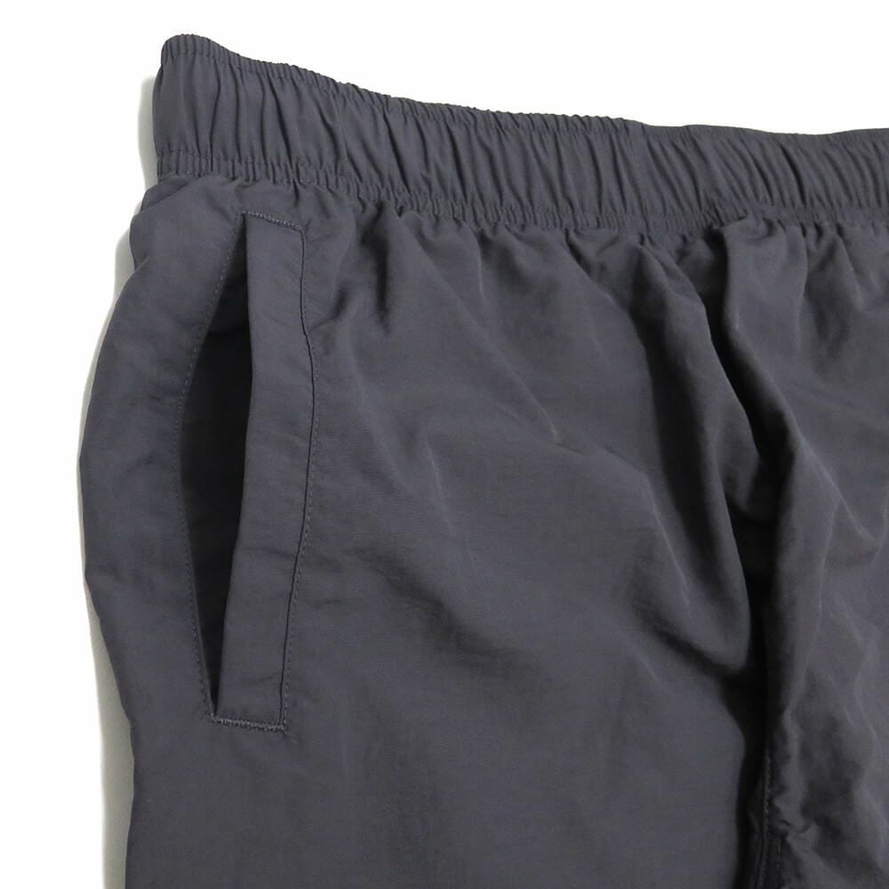 COLOR COMMUNICATIONS PANTS カラーコミュニケーションズ パンツ ジーンズ DRIP EMB LETTER NYLON CHARCOAL スケートボード スケボー 1