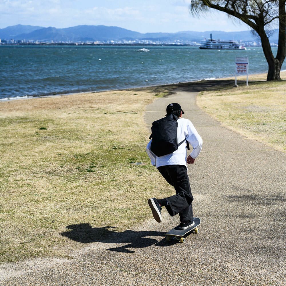 スケートボード収納可能 VAGA BACKPACK バガ バッグ バックパック