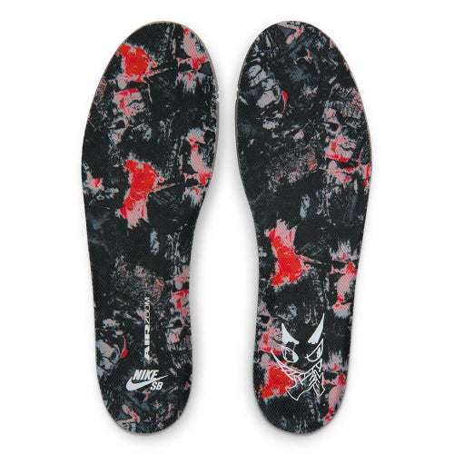 NIKE SB シューズ DUNK LOW PRO PRM "Krampus" HV1668-001 11