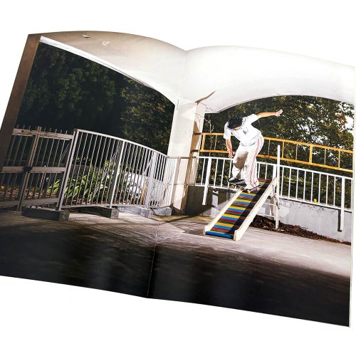 中年さるたん 雑誌 越後での7日間・DESHI スケートボード スケボー 01