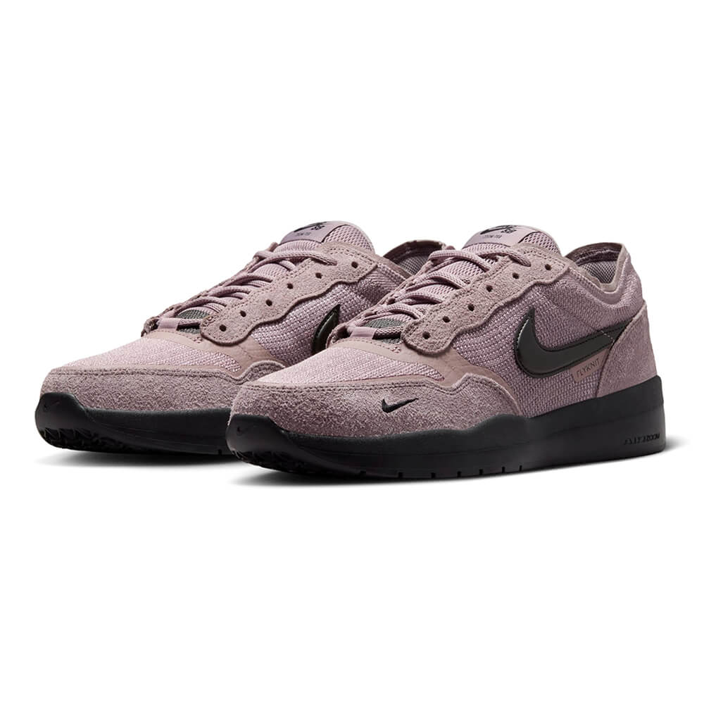 NIKE SB（ナイキエスビー）｜スケボー ブランド｜カリフォルニアストリート
