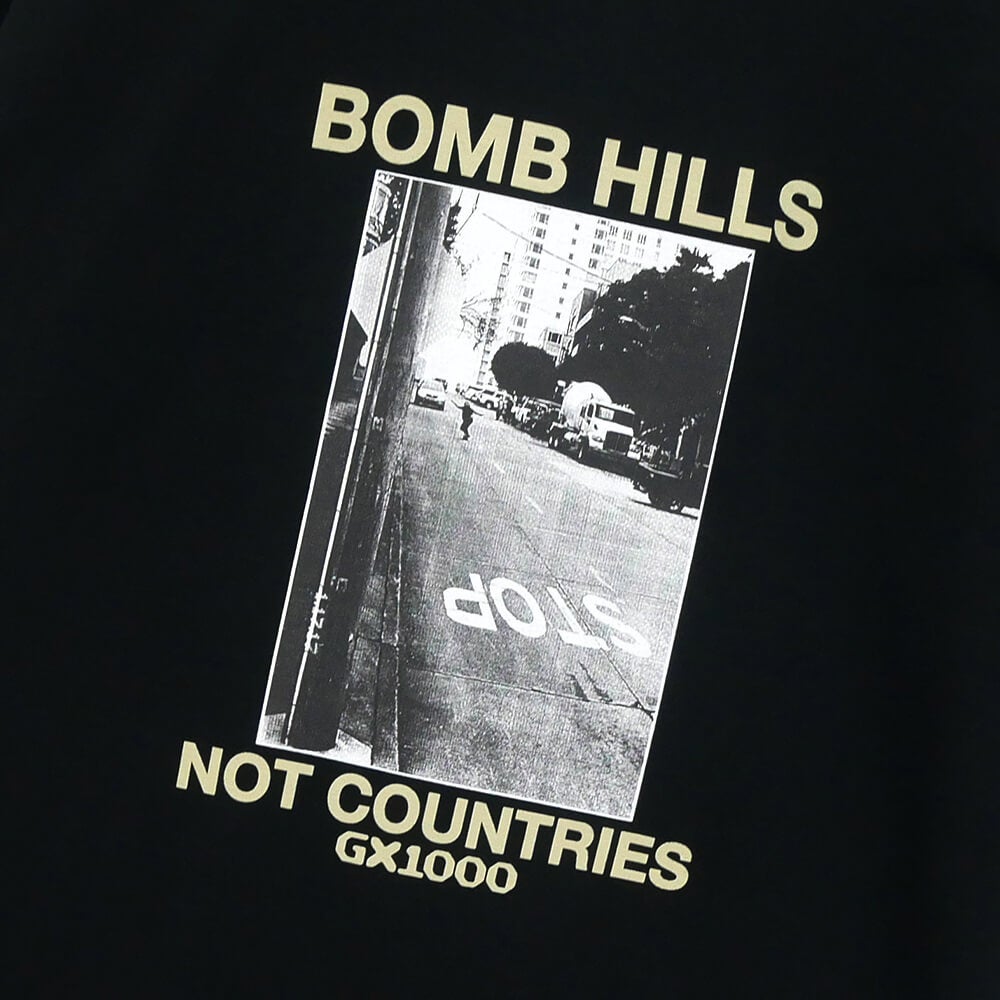 GX1000 T-SHIRT ジーエックス1000 Tシャツ BOMB HILLS NOT COUNTRIES BLACK/TAN スケートボード スケボー 1