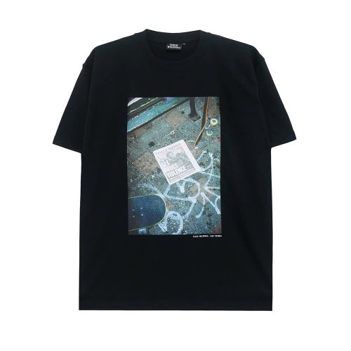 UGLY WEAPON T-SHIRT アグリーウェポン Tシャツ NEWS PAPER（PHOTO BY KOHEI HAYASHI） BLACK スケートボード スケボー 