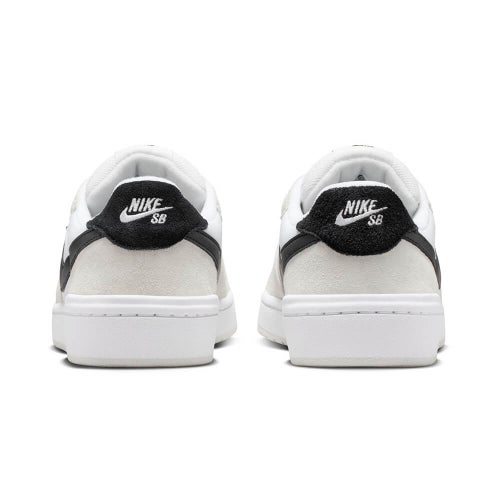 NIKE SB SHOES ナイキSB シューズ スニーカー CODE 58 WHITE/BLACK/BLACK IB0108-100  スケートボード スケボー　3