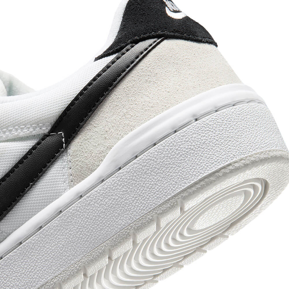 NIKE SB SHOES ナイキSB シューズ スニーカー CODE 58 WHITE/BLACK/BLACK IB0108-100  スケートボード スケボー　7