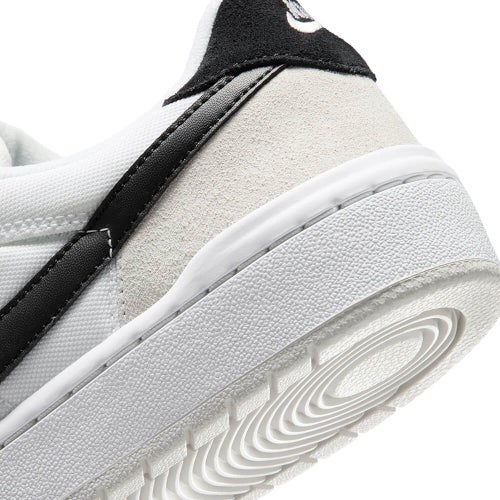 NIKE SB SHOES ナイキSB シューズ スニーカー CODE 58 WHITE/BLACK/BLACK IB0108-100  スケートボード スケボー　7