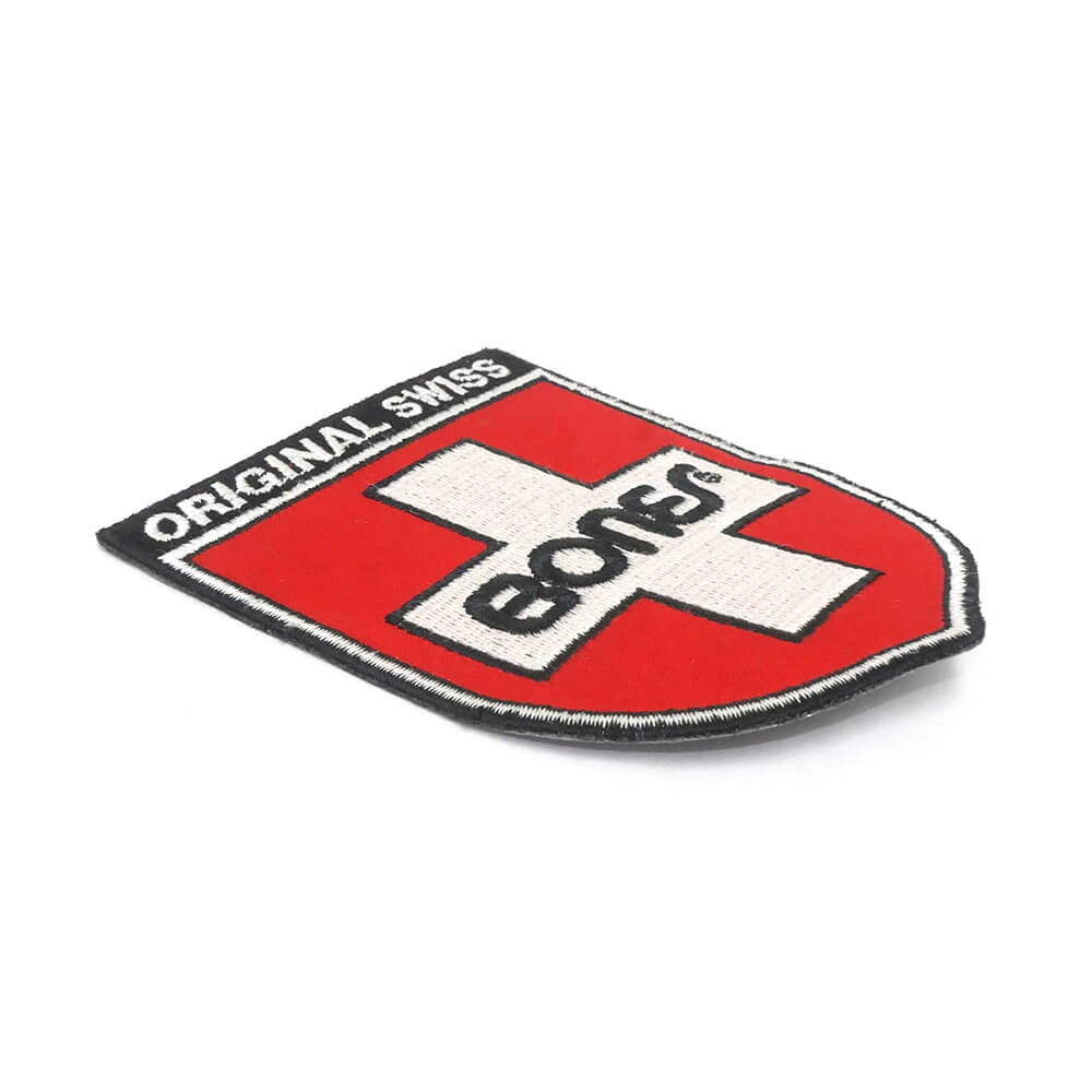 BONES PATCH ボーンズ ワッペン SWISS SHIELD スケートボード スケボー 2